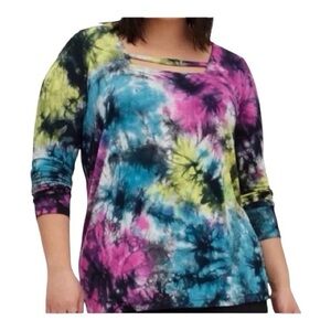 NWOT Torrid Lovesick Size 2 2X 18-20 Multicolor Tie-Dye Cutout-Neck Top